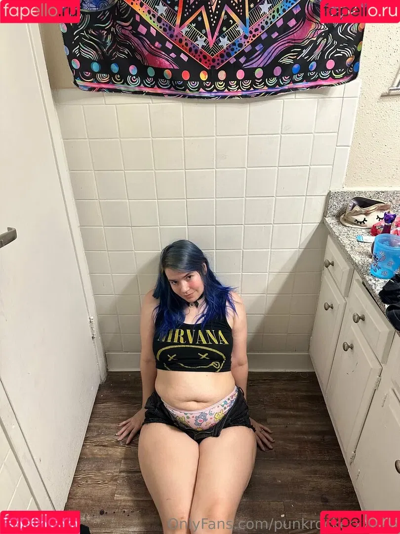 punkrockerxxx26 Onlyfans Photo Gallery 