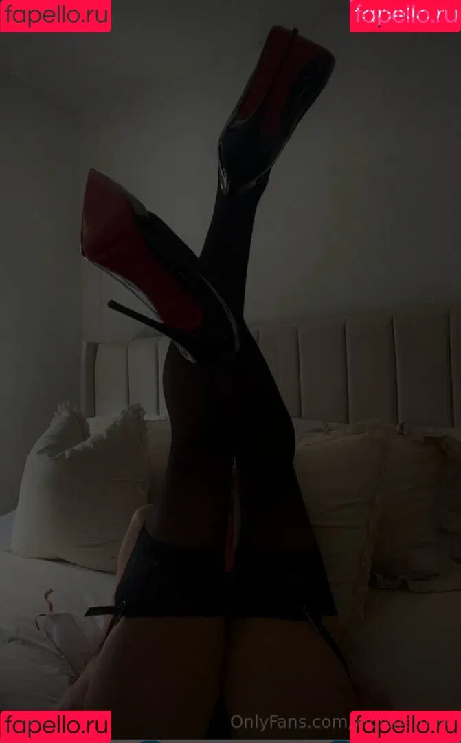 Lois Fleming / loisflemingxx / xloisfleming Onlyfans Photo Gallery 