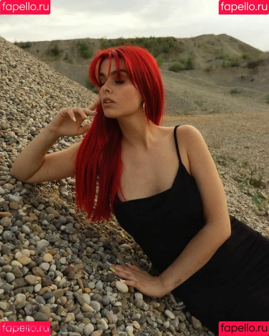 AnnaGazanis / anna.gazanis Onlyfans Photo Gallery 