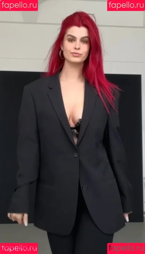 AnnaGazanis / anna.gazanis Onlyfans Photo Gallery 