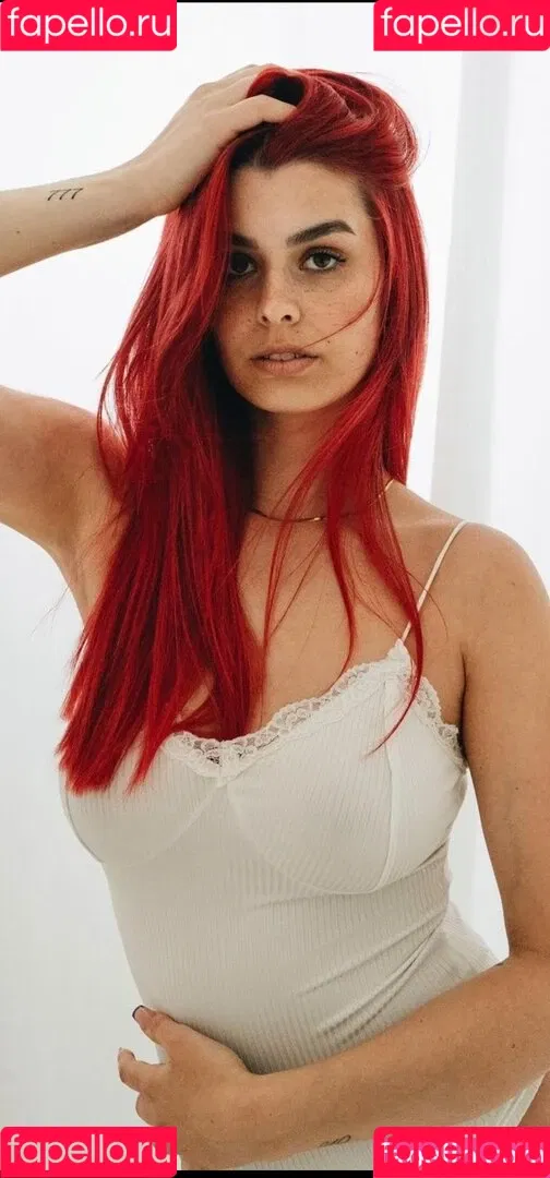 AnnaGazanis / anna.gazanis Onlyfans Photo Gallery 