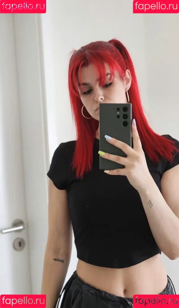 AnnaGazanis / anna.gazanis Onlyfans Photo Gallery 