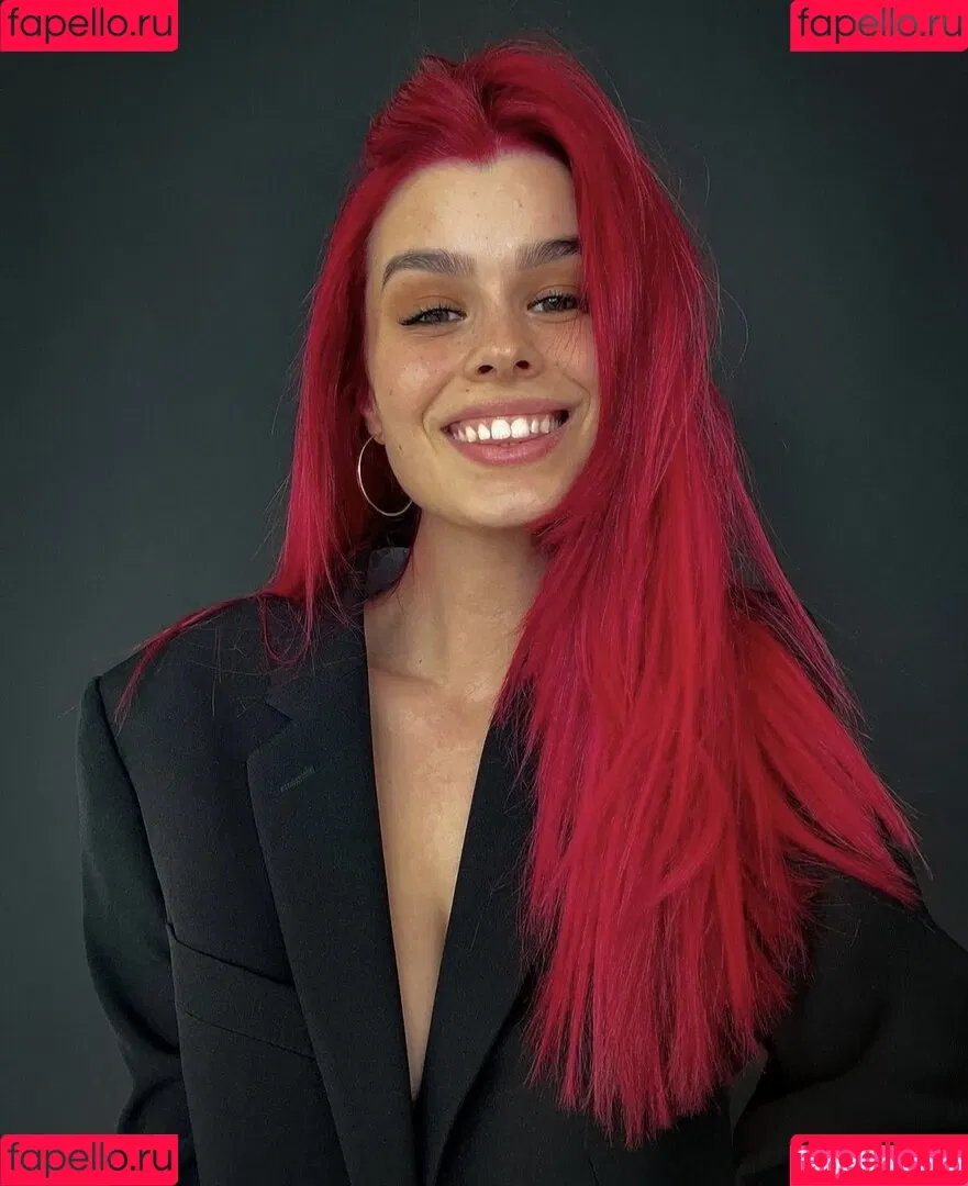 AnnaGazanis / anna.gazanis Onlyfans Photo Gallery 