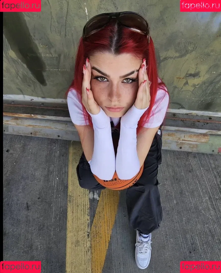 AnnaGazanis / anna.gazanis Onlyfans Photo Gallery 