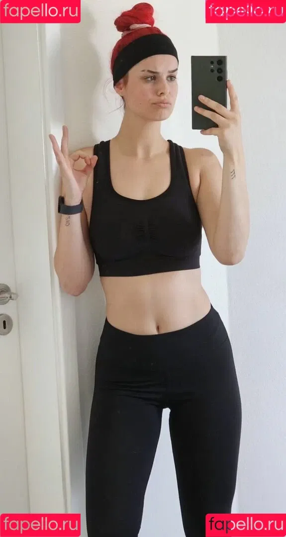 AnnaGazanis / anna.gazanis Onlyfans Photo Gallery 