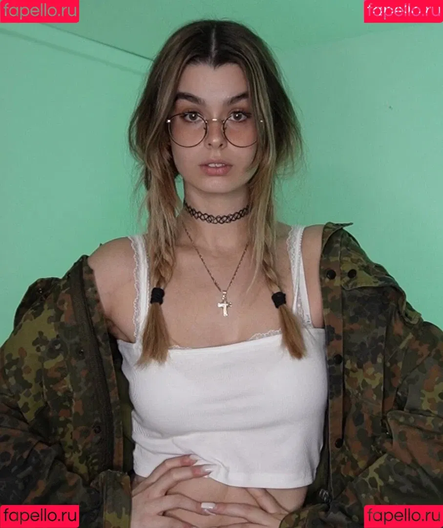 AnnaGazanis / anna.gazanis Onlyfans Photo Gallery 