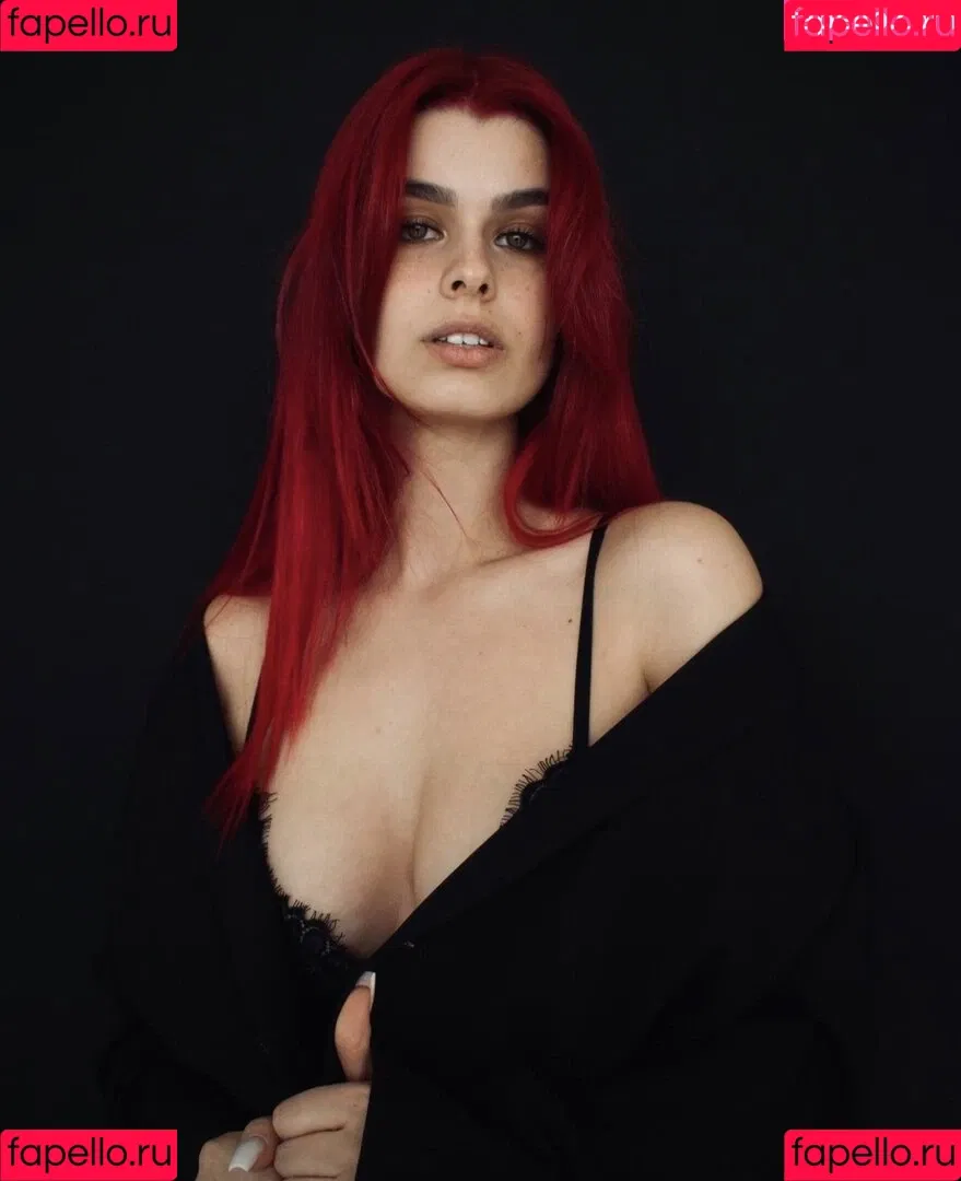 AnnaGazanis / anna.gazanis Onlyfans Photo Gallery 