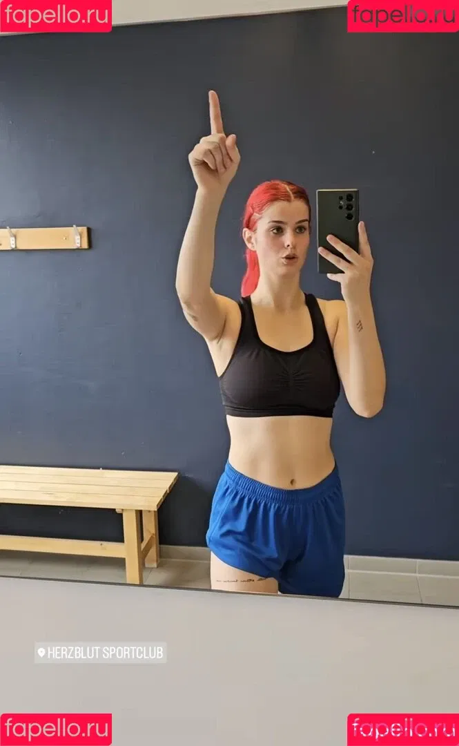 AnnaGazanis / anna.gazanis Onlyfans Photo Gallery 