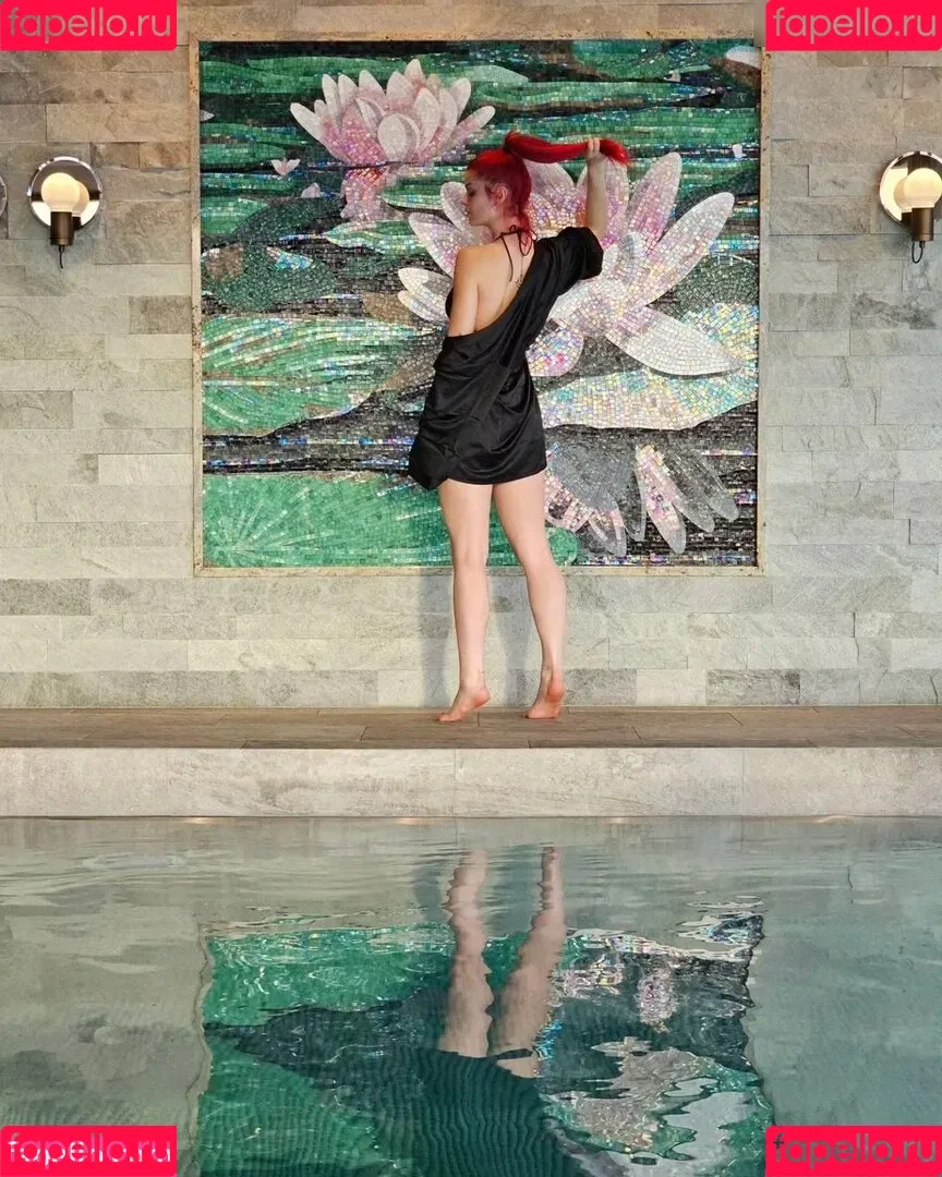 AnnaGazanis / anna.gazanis Onlyfans Photo Gallery 