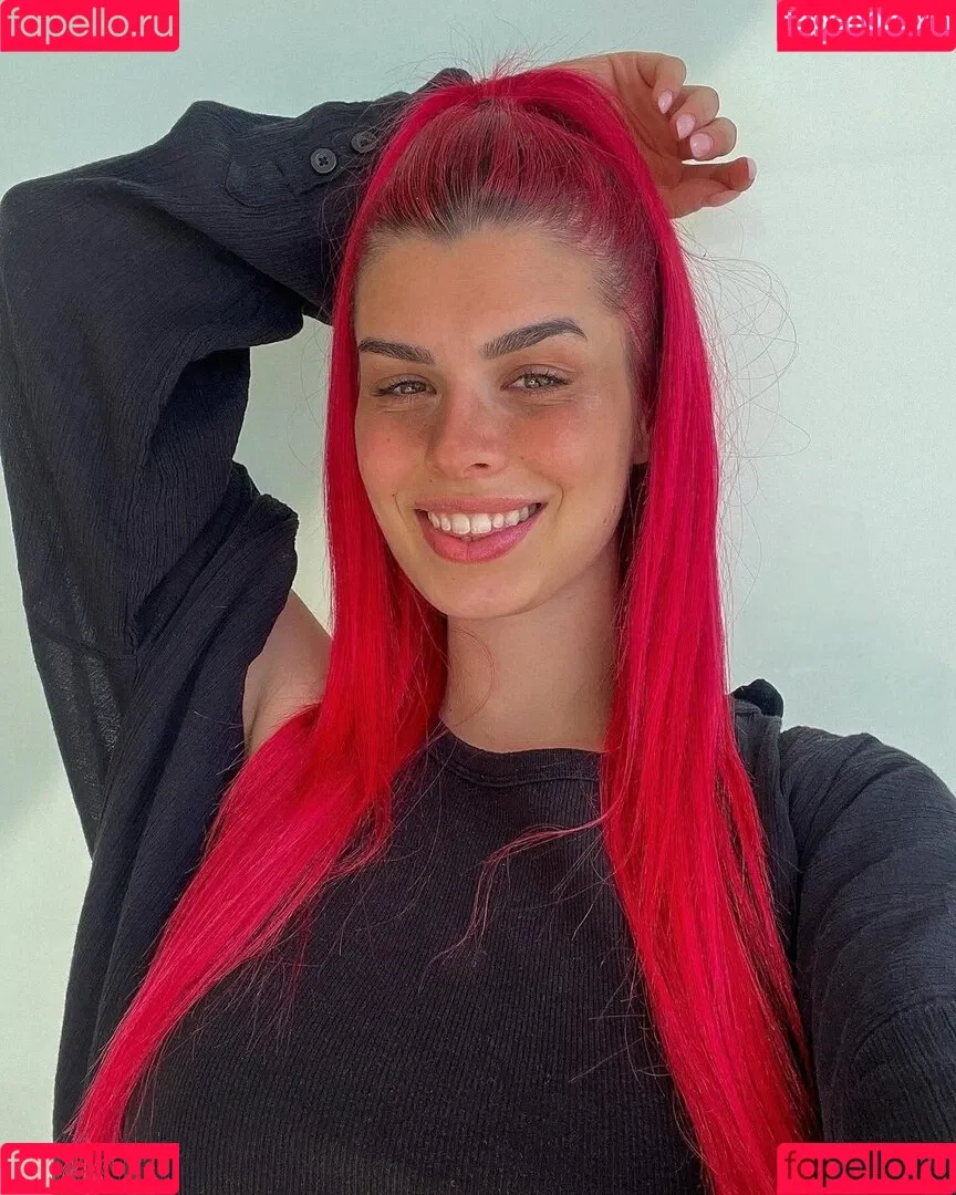 AnnaGazanis / anna.gazanis Onlyfans Photo Gallery 