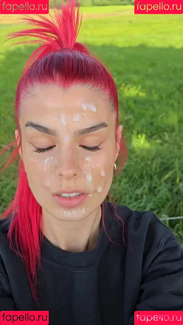 AnnaGazanis / anna.gazanis Onlyfans Photo Gallery 