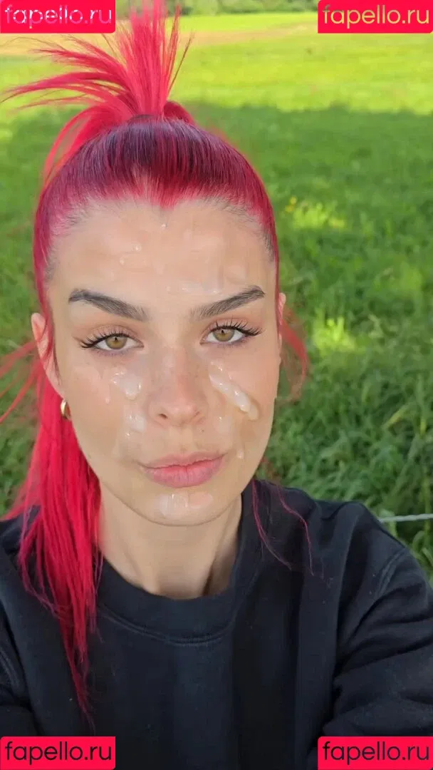 AnnaGazanis / anna.gazanis Onlyfans Photo Gallery 