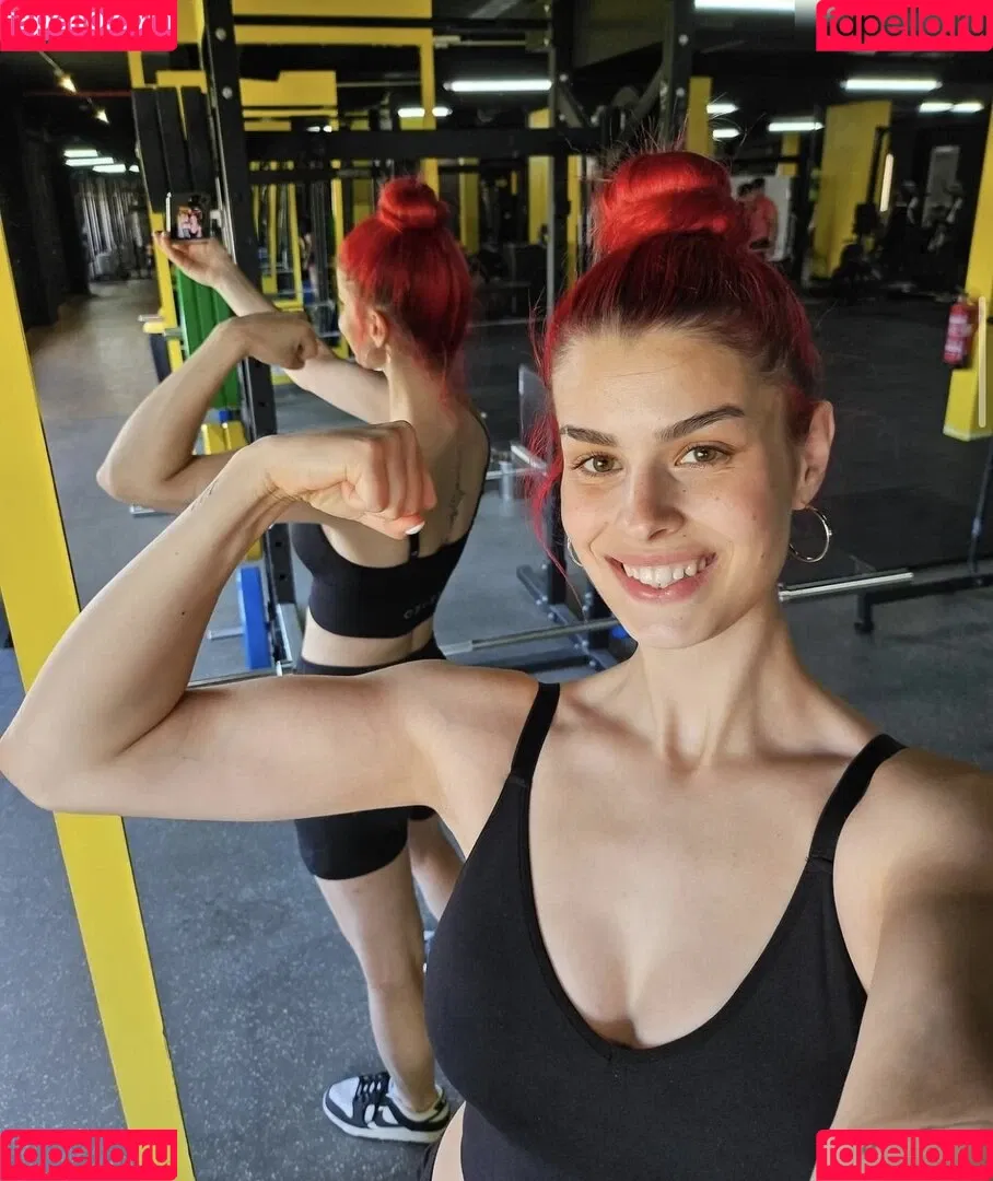 AnnaGazanis / anna.gazanis Onlyfans Photo Gallery 