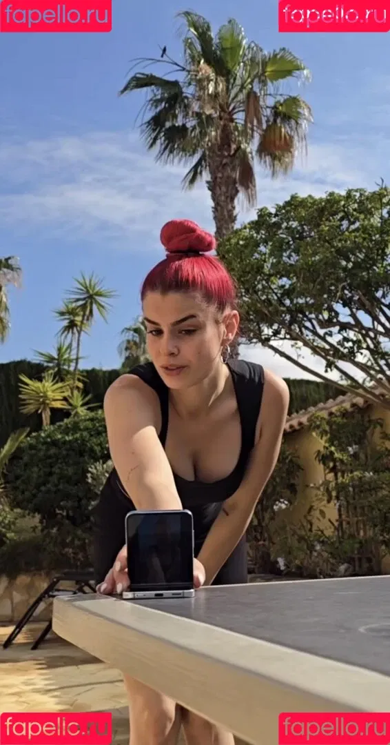 AnnaGazanis / anna.gazanis Onlyfans Photo Gallery 