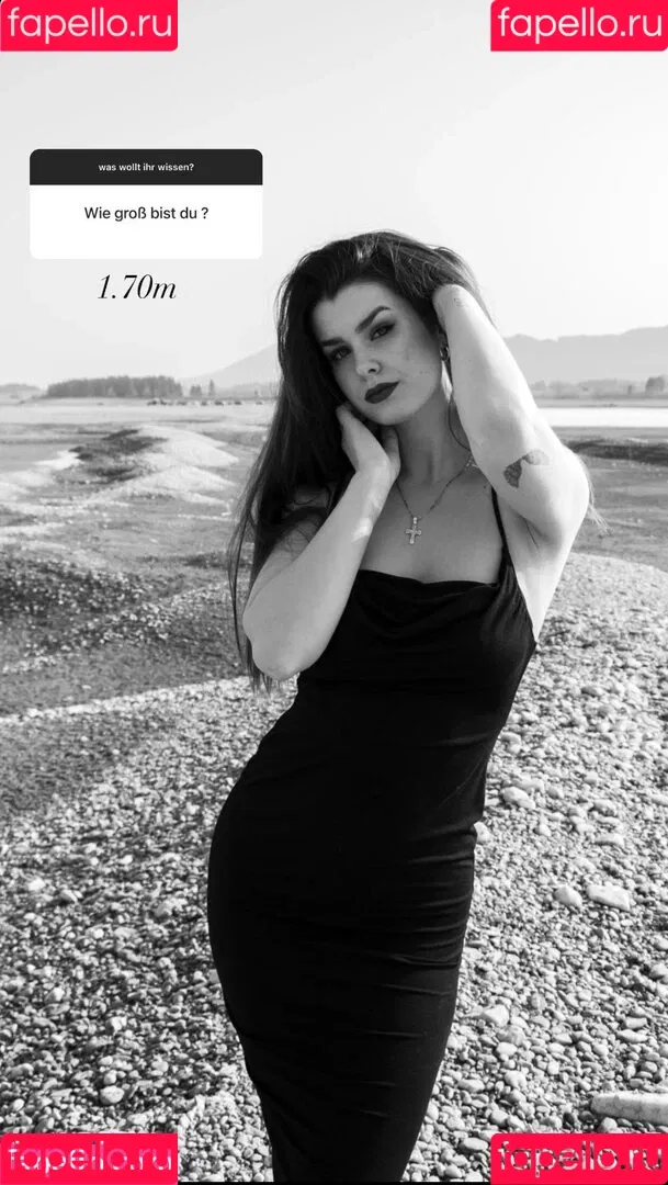 AnnaGazanis / anna.gazanis Onlyfans Photo Gallery 