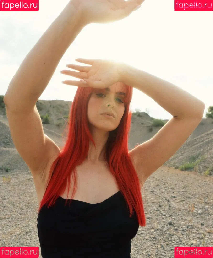 AnnaGazanis / anna.gazanis Onlyfans Photo Gallery 