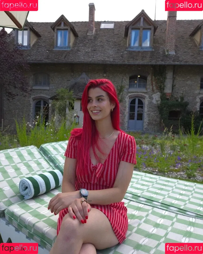 AnnaGazanis / anna.gazanis Onlyfans Photo Gallery 