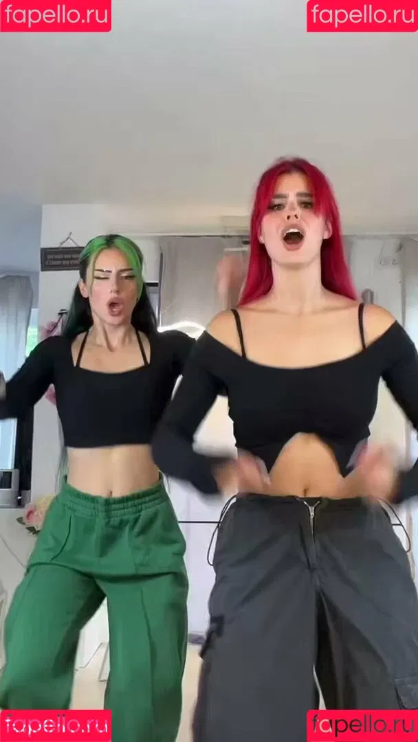 AnnaGazanis / anna.gazanis Onlyfans Photo Gallery 