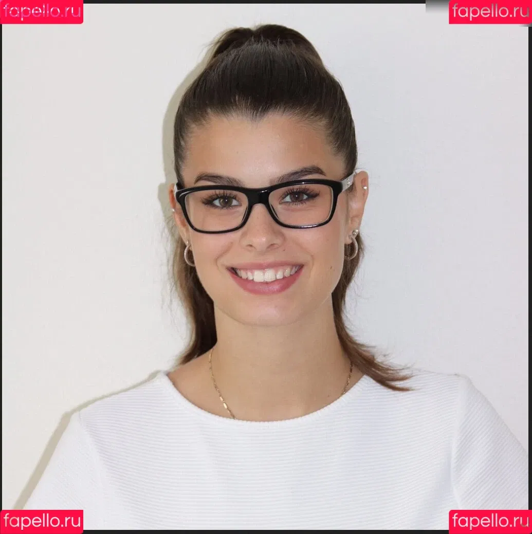 AnnaGazanis / anna.gazanis Onlyfans Photo Gallery 