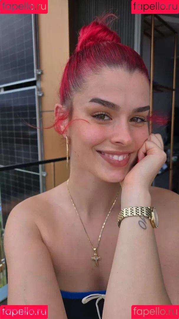 AnnaGazanis / anna.gazanis Onlyfans Photo Gallery 