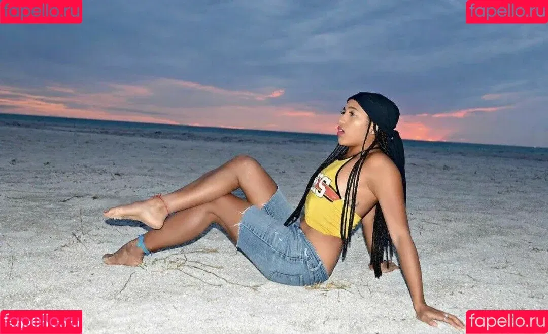 Marti Belle / MartiBelle / allysinkay / marti.belle Onlyfans Photo Gallery 