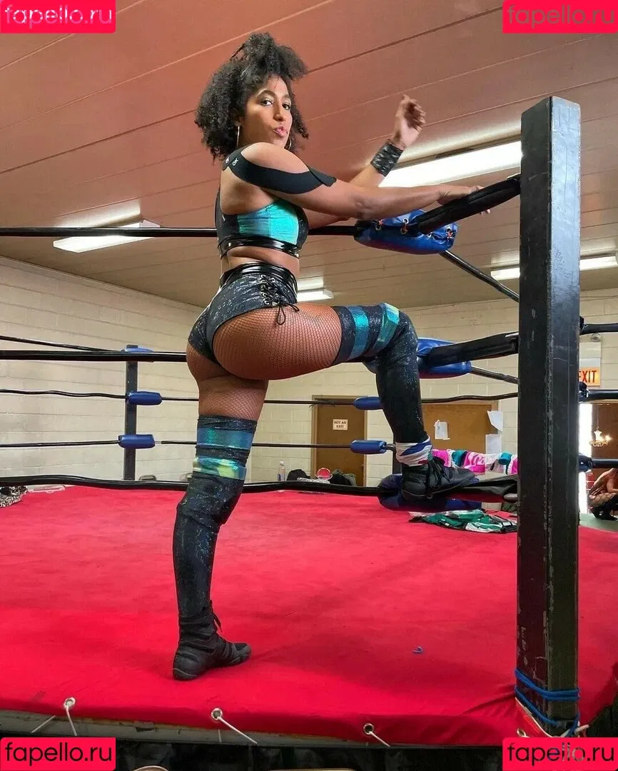 Marti Belle / MartiBelle / allysinkay / marti.belle Onlyfans Photo Gallery 