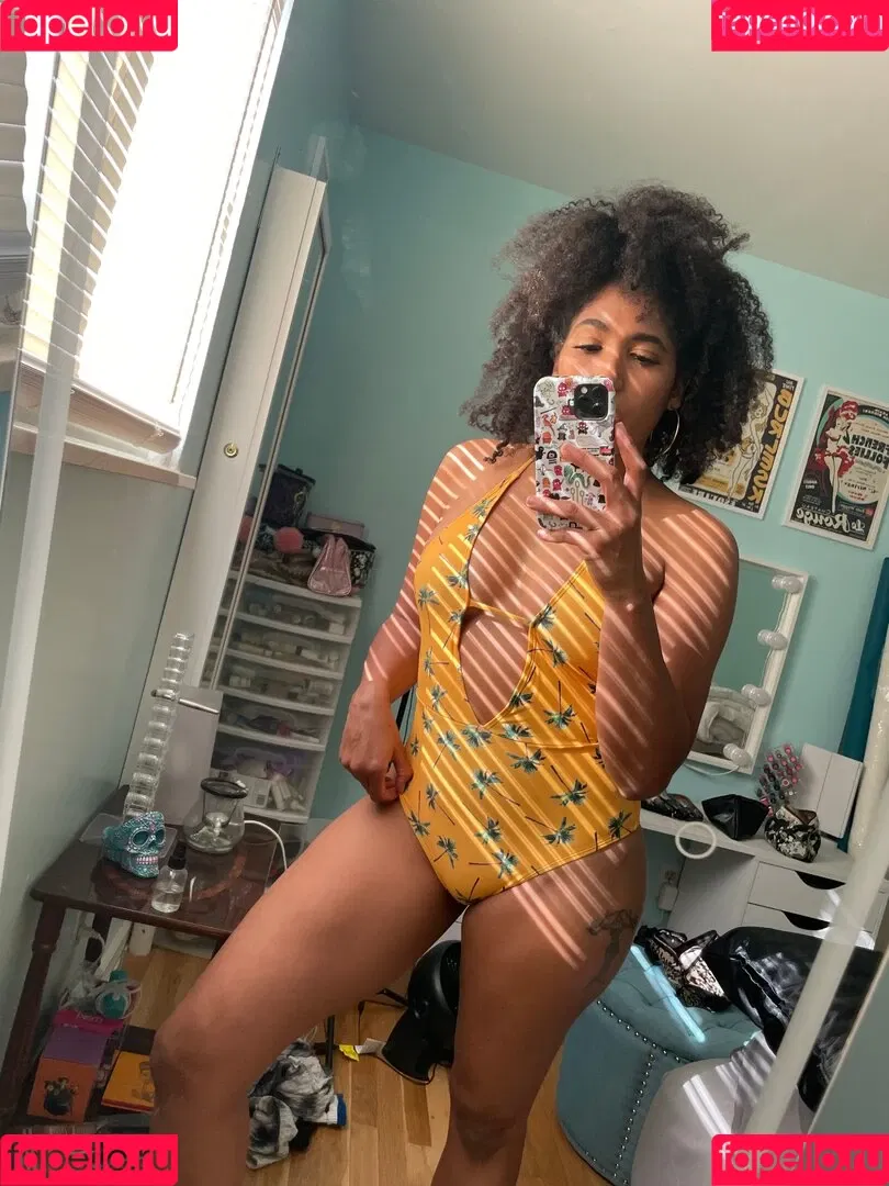 Marti Belle / MartiBelle / allysinkay / marti.belle Onlyfans Photo Gallery 