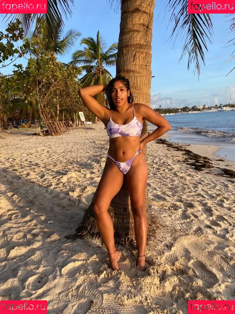 Marti Belle / MartiBelle / allysinkay / marti.belle Onlyfans Photo Gallery 