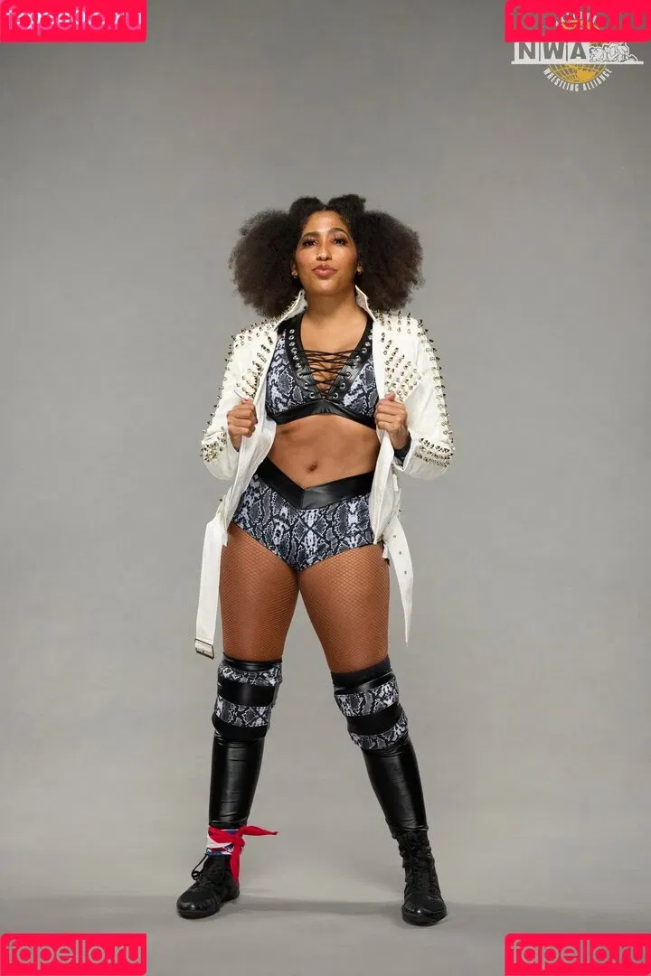 Marti Belle / MartiBelle / allysinkay / marti.belle Onlyfans Photo Gallery 