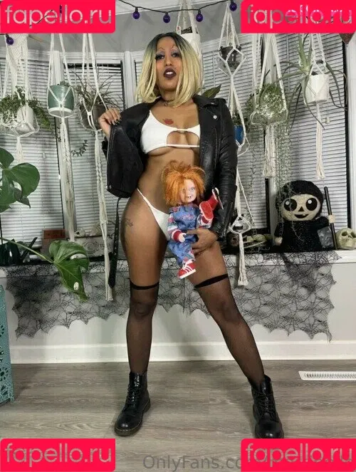 Marti Belle / MartiBelle / allysinkay / marti.belle Onlyfans Photo Gallery 