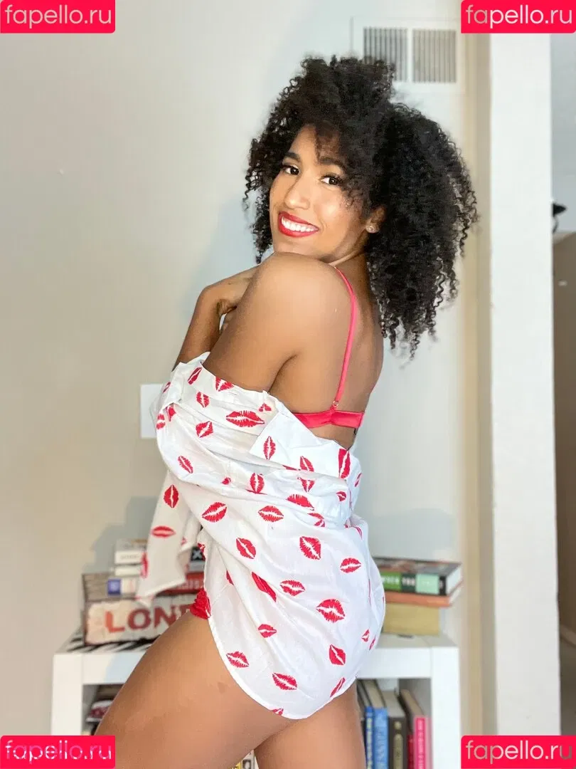 Marti Belle / MartiBelle / allysinkay / marti.belle Onlyfans Photo Gallery 