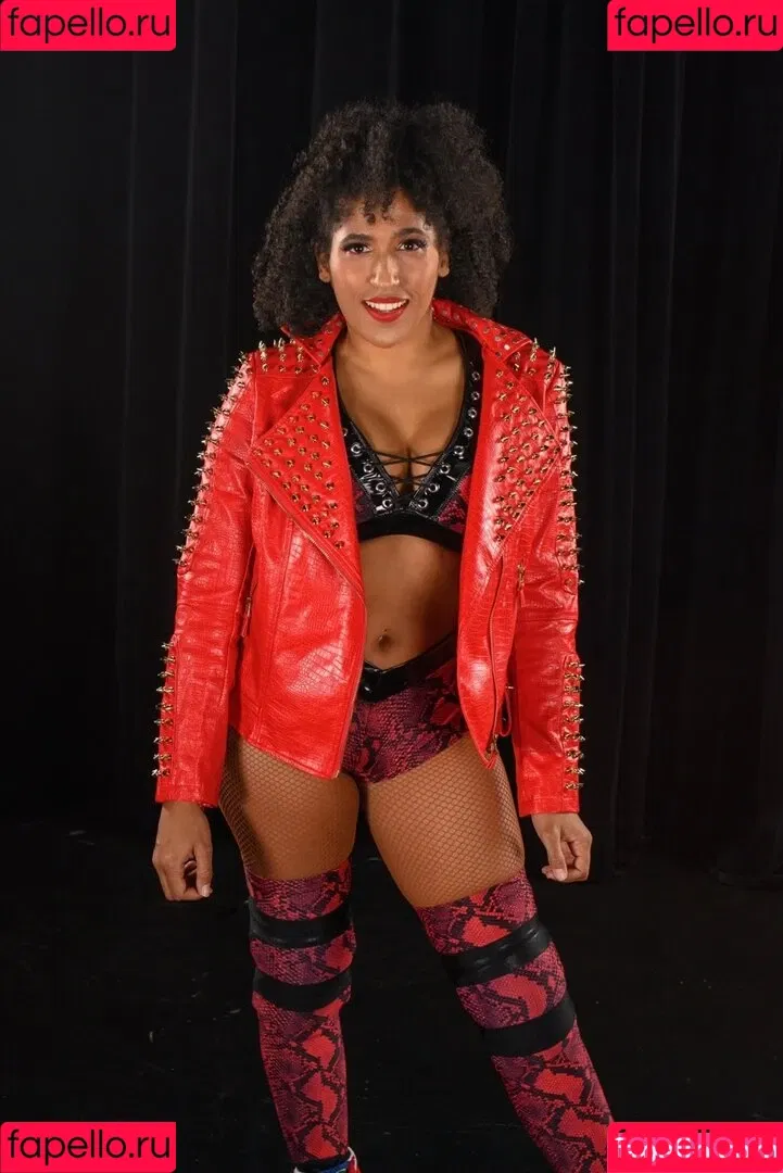 Marti Belle / MartiBelle / allysinkay / marti.belle Onlyfans Photo Gallery 