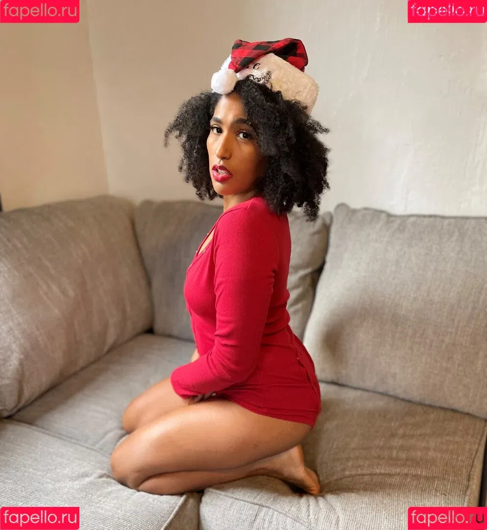 Marti Belle / MartiBelle / allysinkay / marti.belle Onlyfans Photo Gallery 