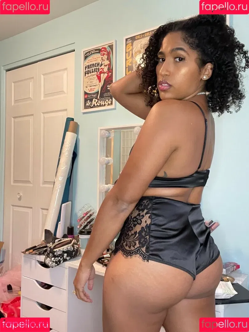 Marti Belle / MartiBelle / allysinkay / marti.belle Onlyfans Photo Gallery 