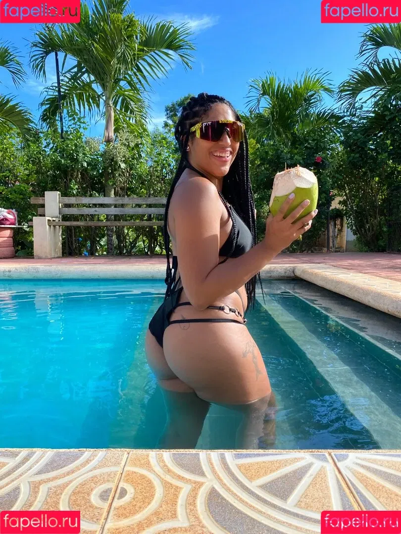 Marti Belle / MartiBelle / allysinkay / marti.belle Onlyfans Photo Gallery 