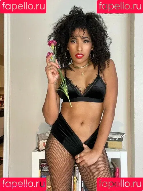 Marti Belle / MartiBelle / allysinkay / marti.belle Onlyfans Photo Gallery 