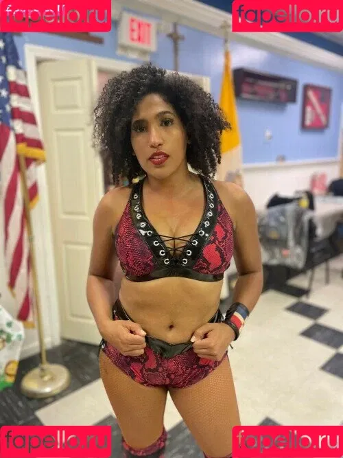 Marti Belle / MartiBelle / allysinkay / marti.belle Onlyfans Photo Gallery 