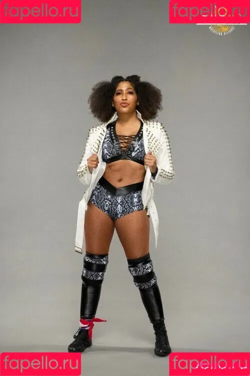 Marti Belle / MartiBelle / allysinkay / marti.belle Onlyfans Photo Gallery 