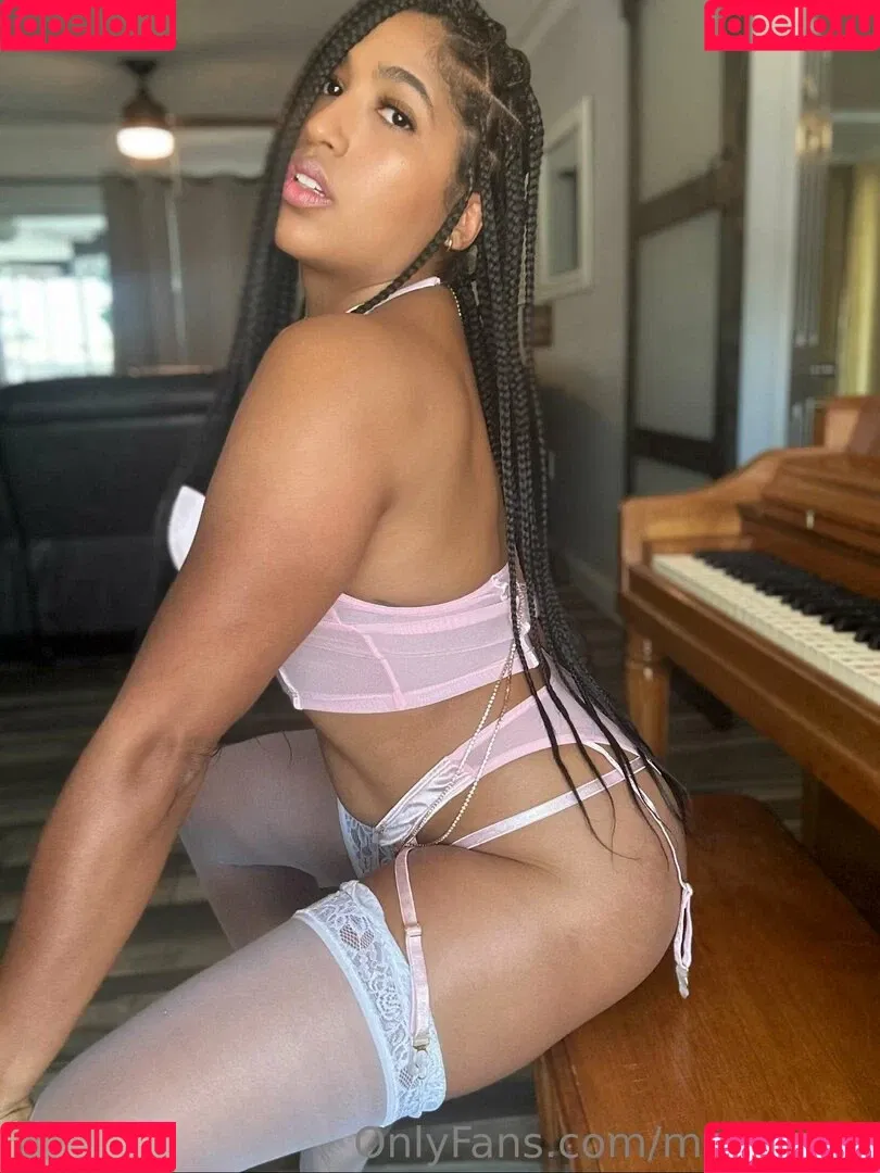 Marti Belle / MartiBelle / allysinkay / marti.belle Onlyfans Photo Gallery 