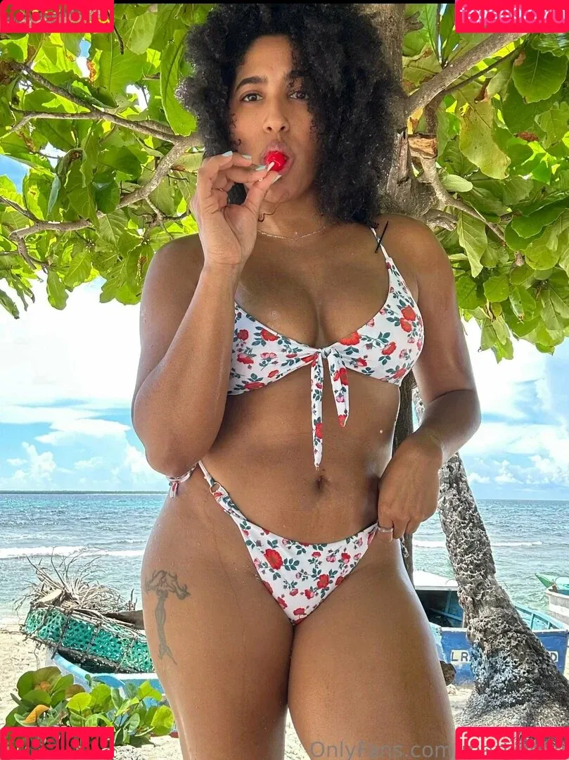 Marti Belle / MartiBelle / allysinkay / marti.belle Onlyfans Photo Gallery 