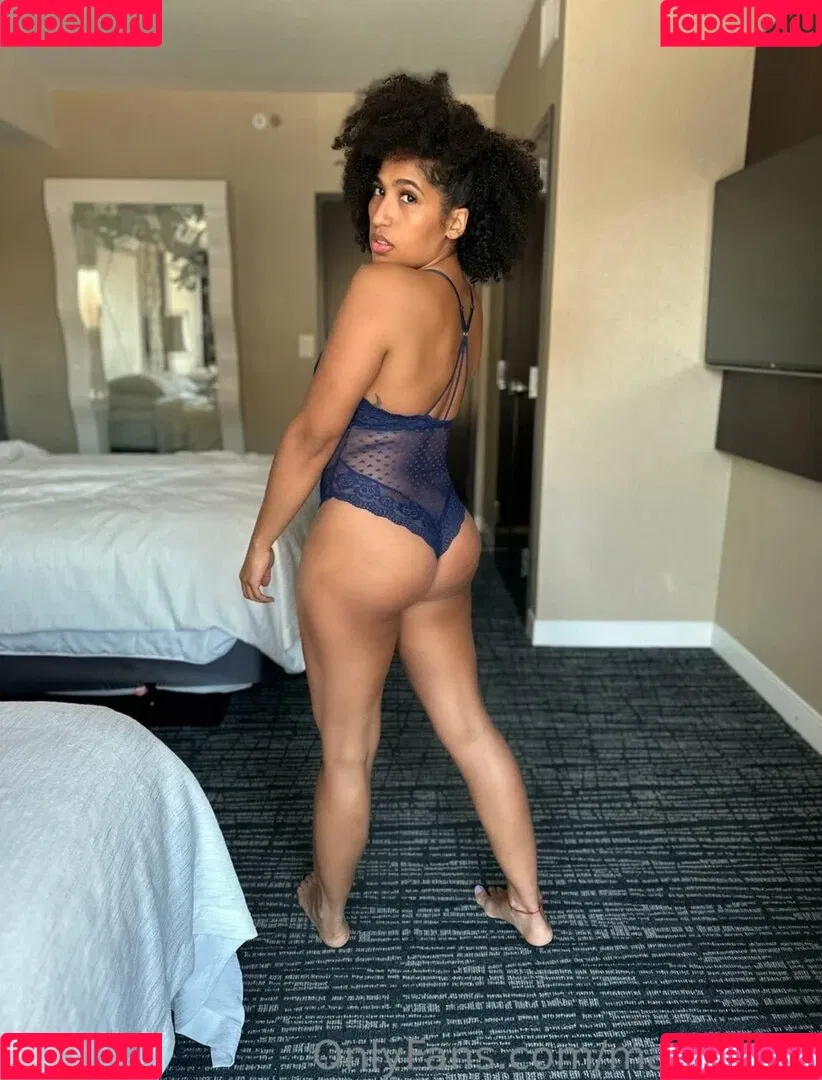 Marti Belle / MartiBelle / allysinkay / marti.belle Onlyfans Photo Gallery 