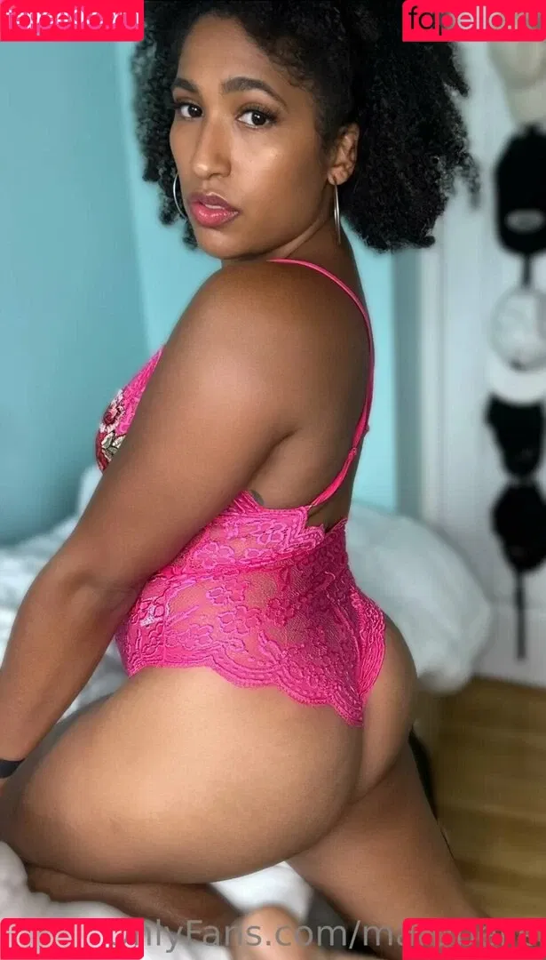 Marti Belle / MartiBelle / allysinkay / marti.belle Onlyfans Photo Gallery 