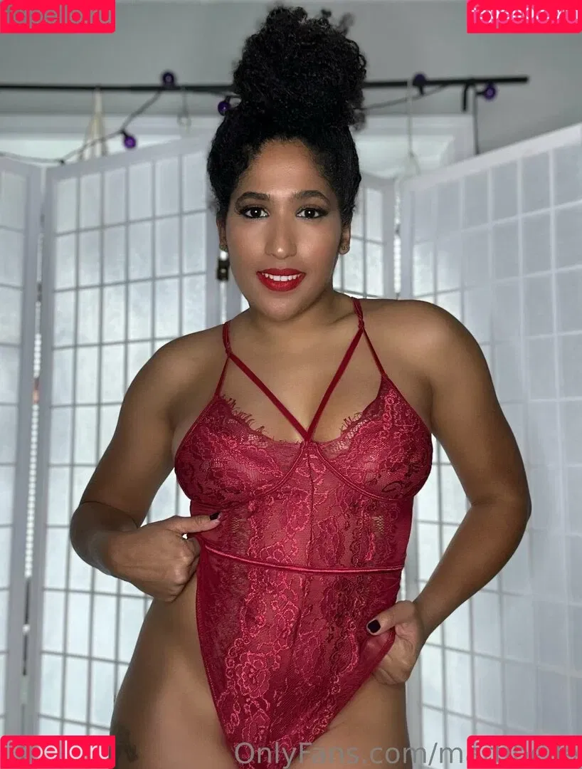 Marti Belle / MartiBelle / allysinkay / marti.belle Onlyfans Photo Gallery 