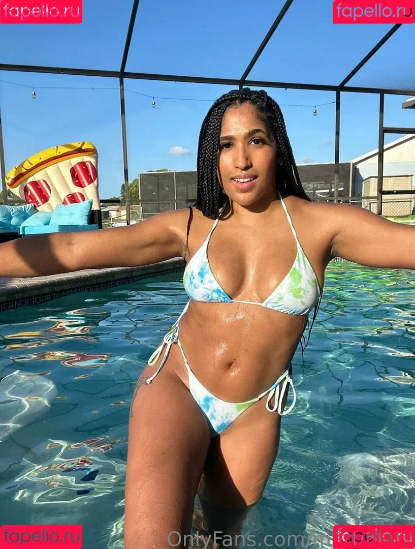 Marti Belle / MartiBelle / allysinkay / marti.belle Onlyfans Photo Gallery 