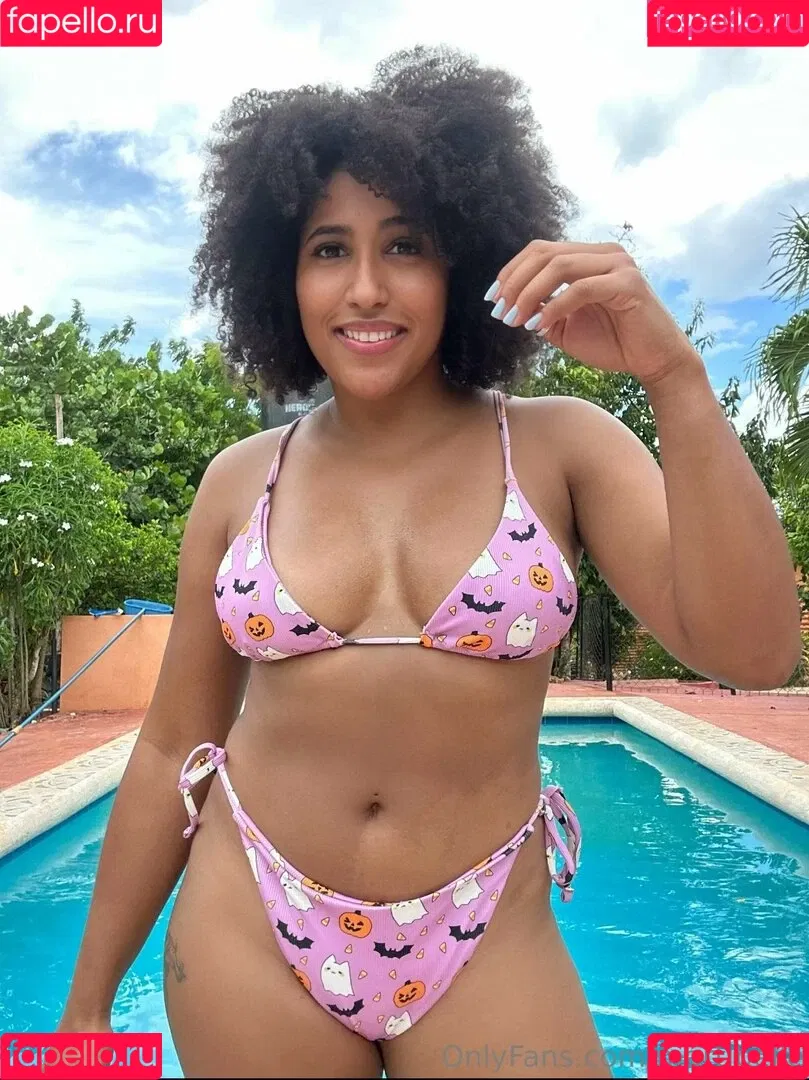 Marti Belle / MartiBelle / allysinkay / marti.belle Onlyfans Photo Gallery 