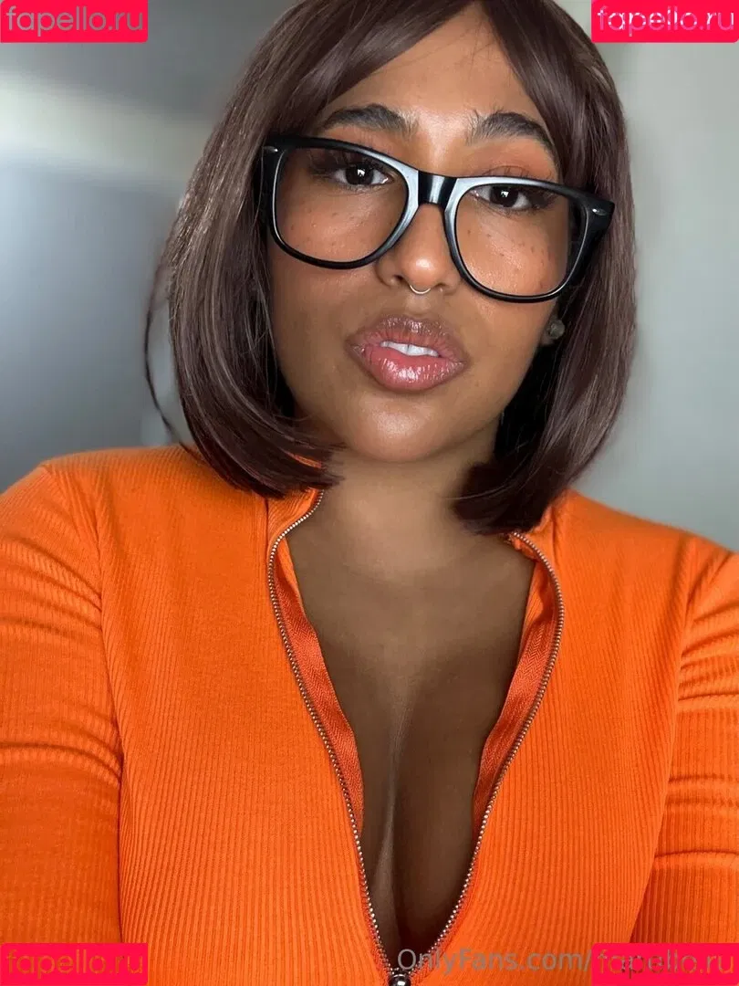 Marti Belle / MartiBelle / allysinkay / marti.belle Onlyfans Photo Gallery 