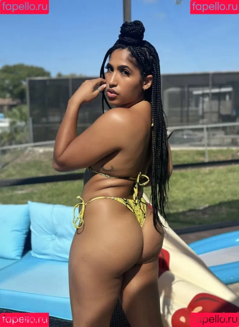 Marti Belle / MartiBelle / allysinkay / marti.belle Onlyfans Photo Gallery 