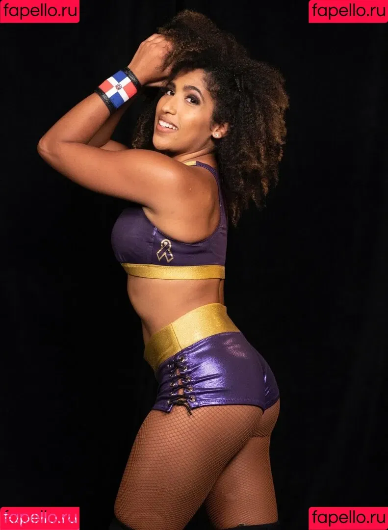 Marti Belle / MartiBelle / allysinkay / marti.belle Onlyfans Photo Gallery 