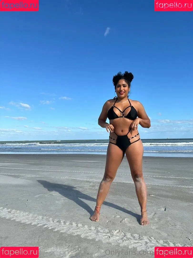 Marti Belle / MartiBelle / allysinkay / marti.belle Onlyfans Photo Gallery 