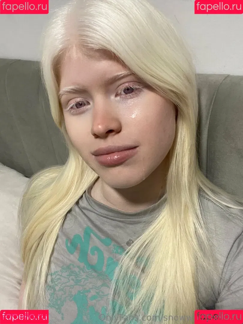 snowwhite.bella / snowwhitebellaxo Onlyfans Photo Gallery 